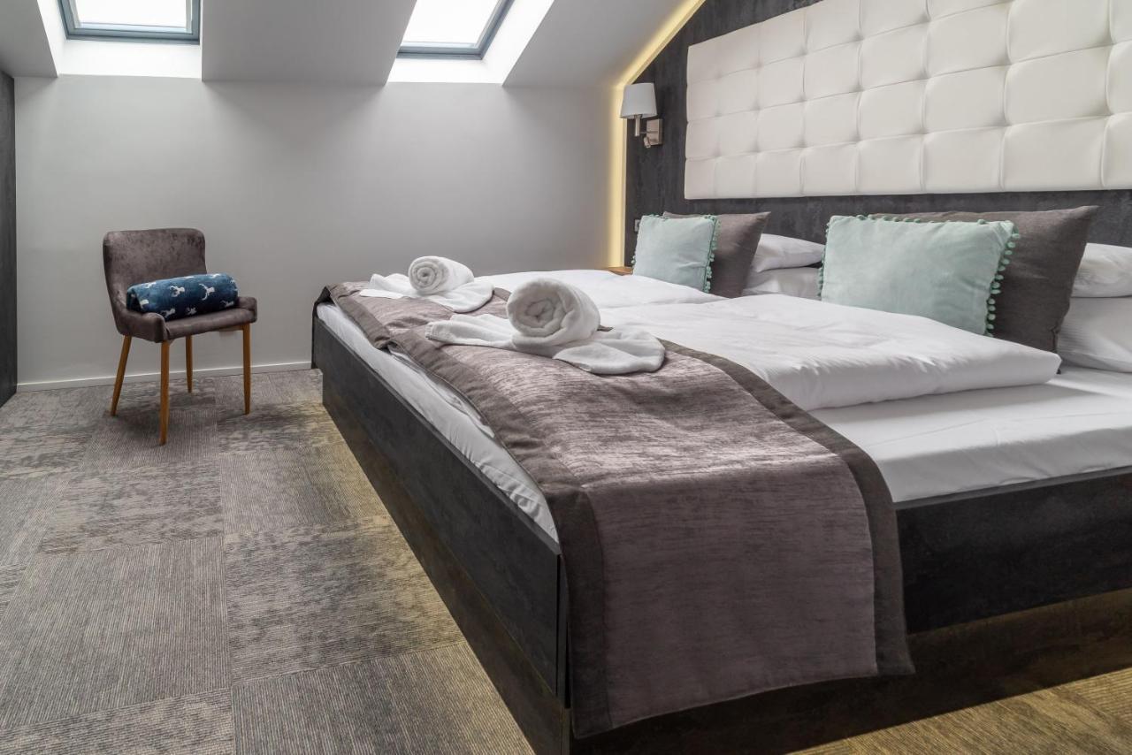 Arany Apartman Miskolc Buitenkant foto